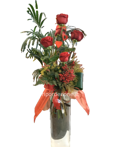 Mazzo   Di  5 rose rosse a gambo lungo (cm 80)
